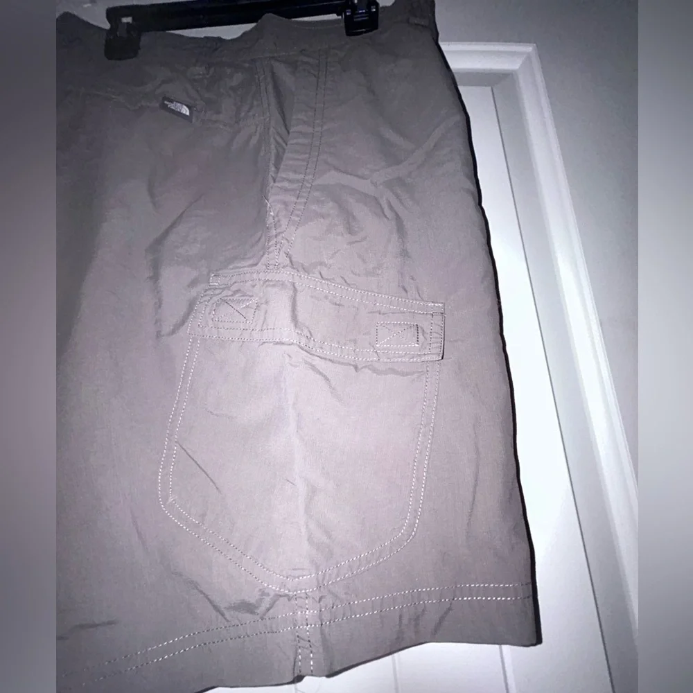 50%offw❤️ The north‎ face grey lightweight outdoor hiking short mens 34x10 #70